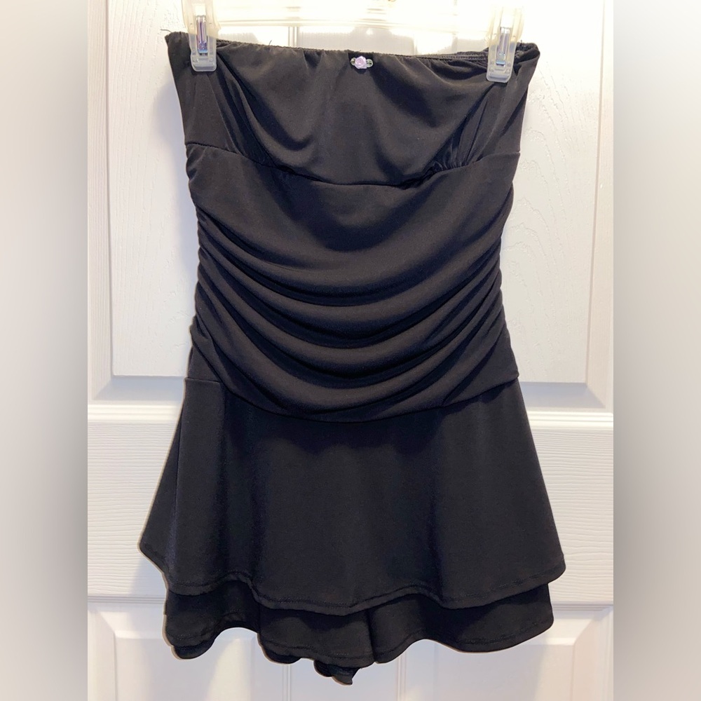 Windsor Elegant Black Strapless Dress